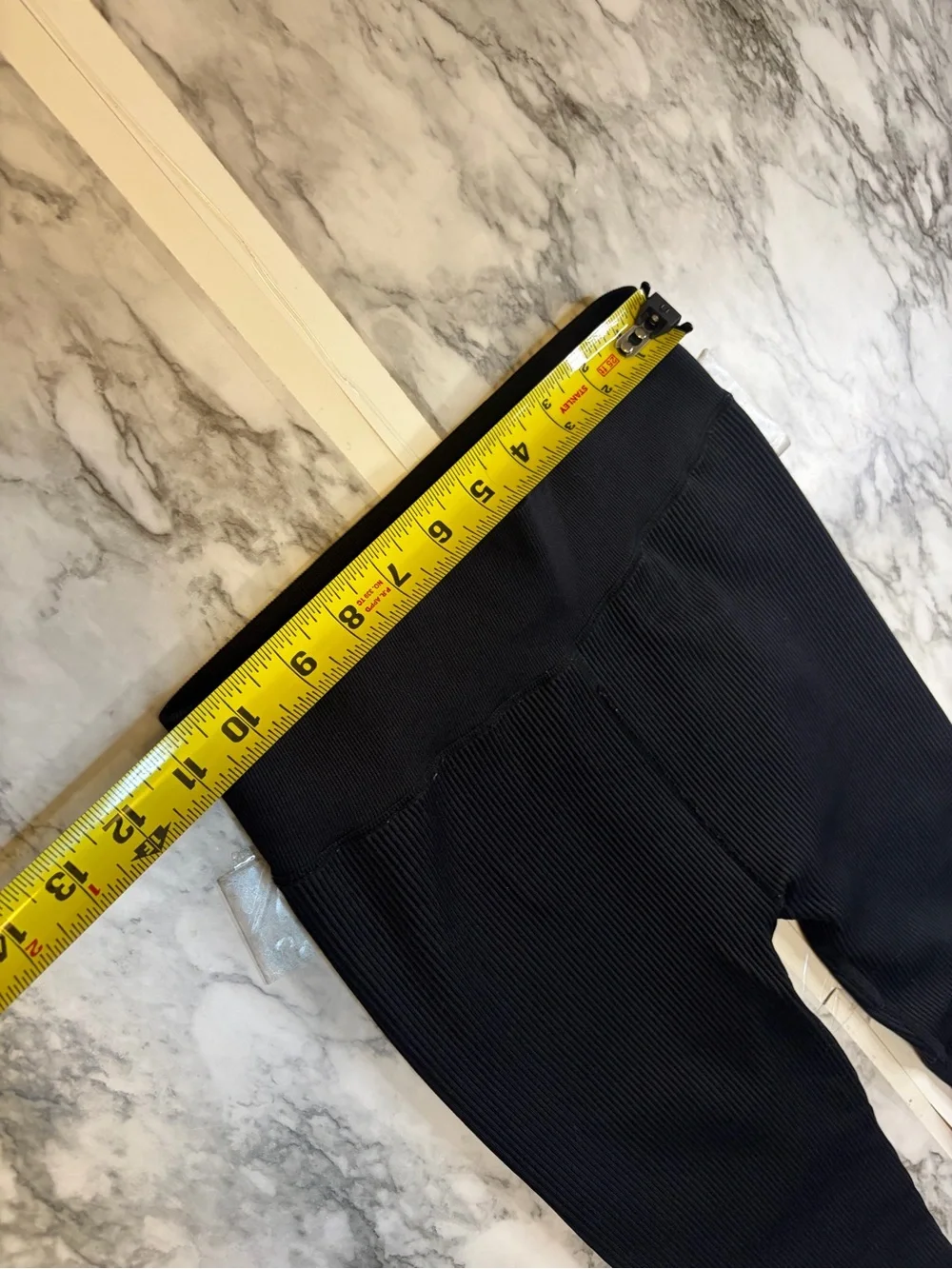 Calvin Klein Performance Black Ribbed athletic Leggings - Picture 3 of 4
